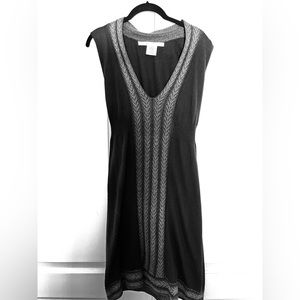 Max Studio sleeveless sweater dress- med
